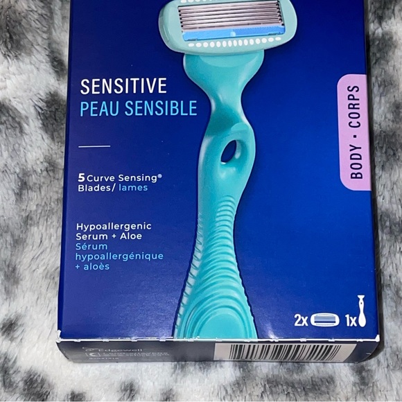 Schick Razor bundle - Picture 3 of 11